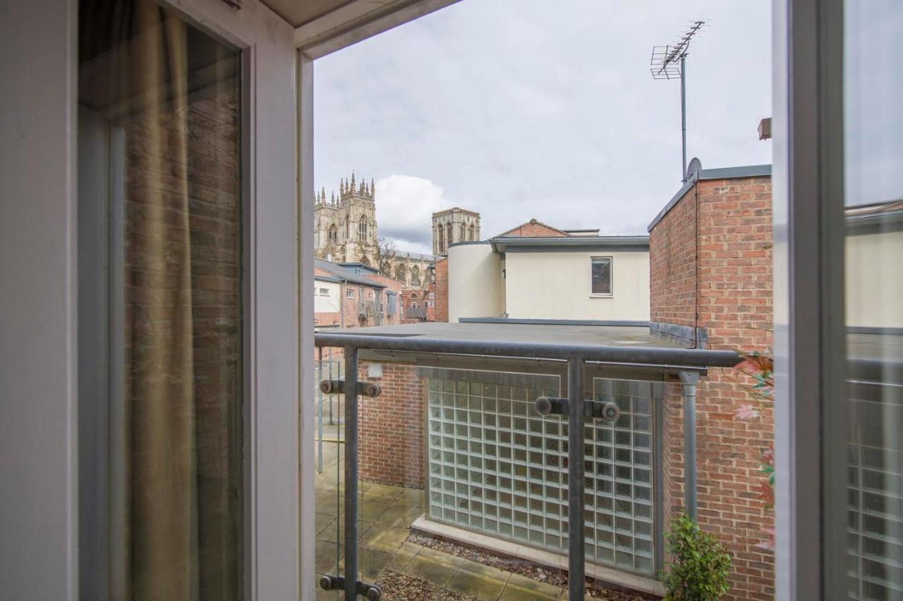 St Helen'S House With Minster Views Apartment York Exterior photo