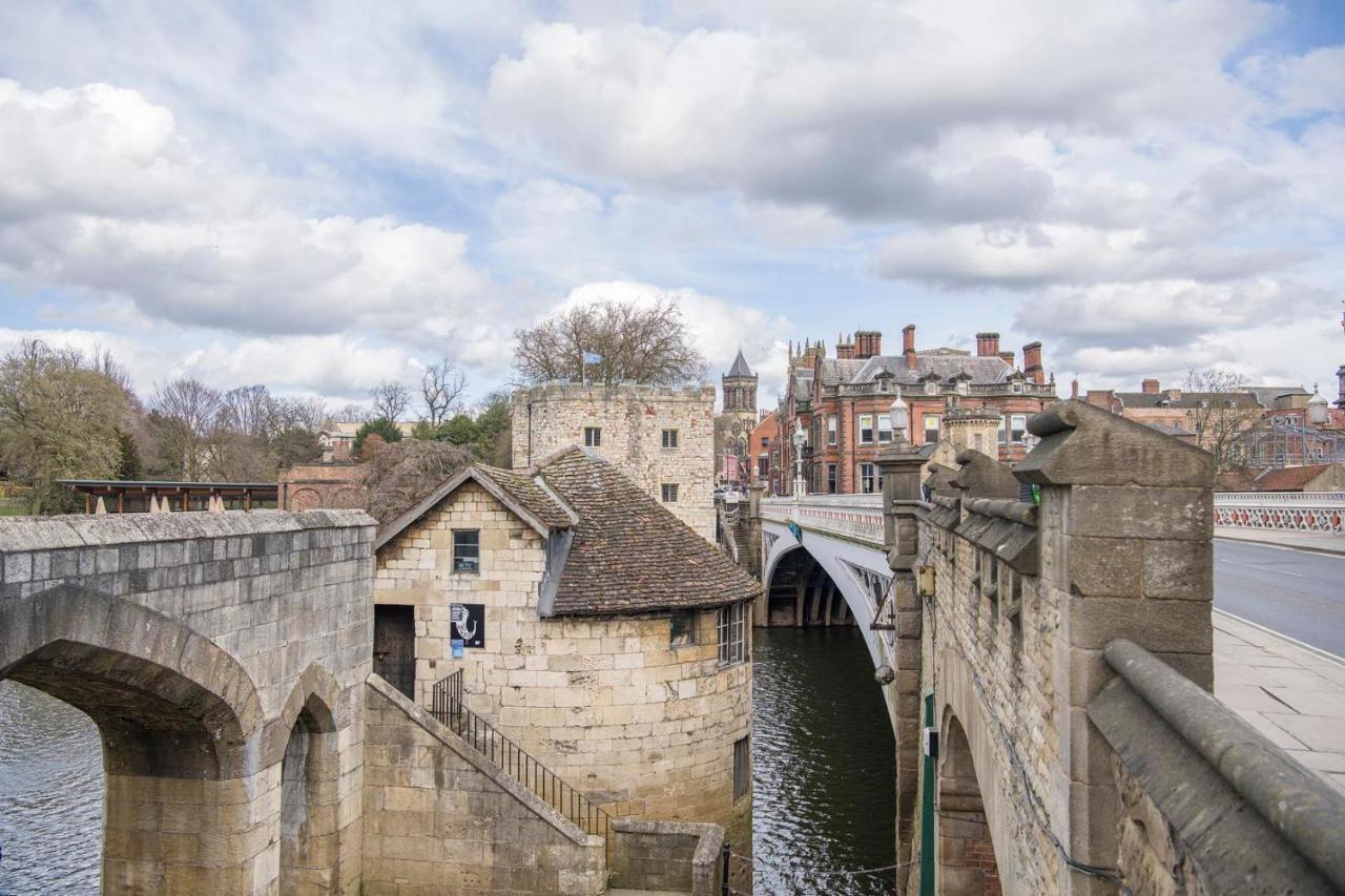St Helen'S House With Minster Views Apartment York Exterior photo