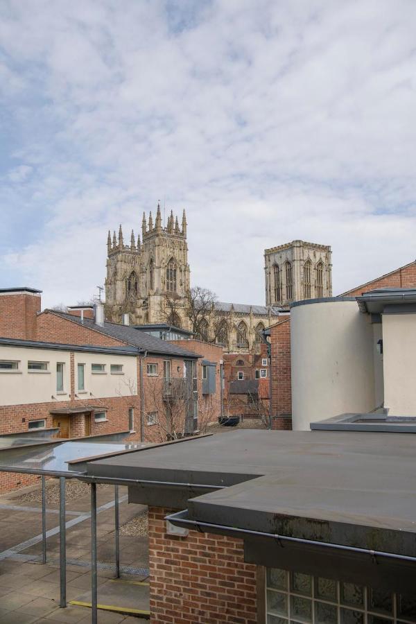 St Helen'S House With Minster Views Apartment York Exterior photo